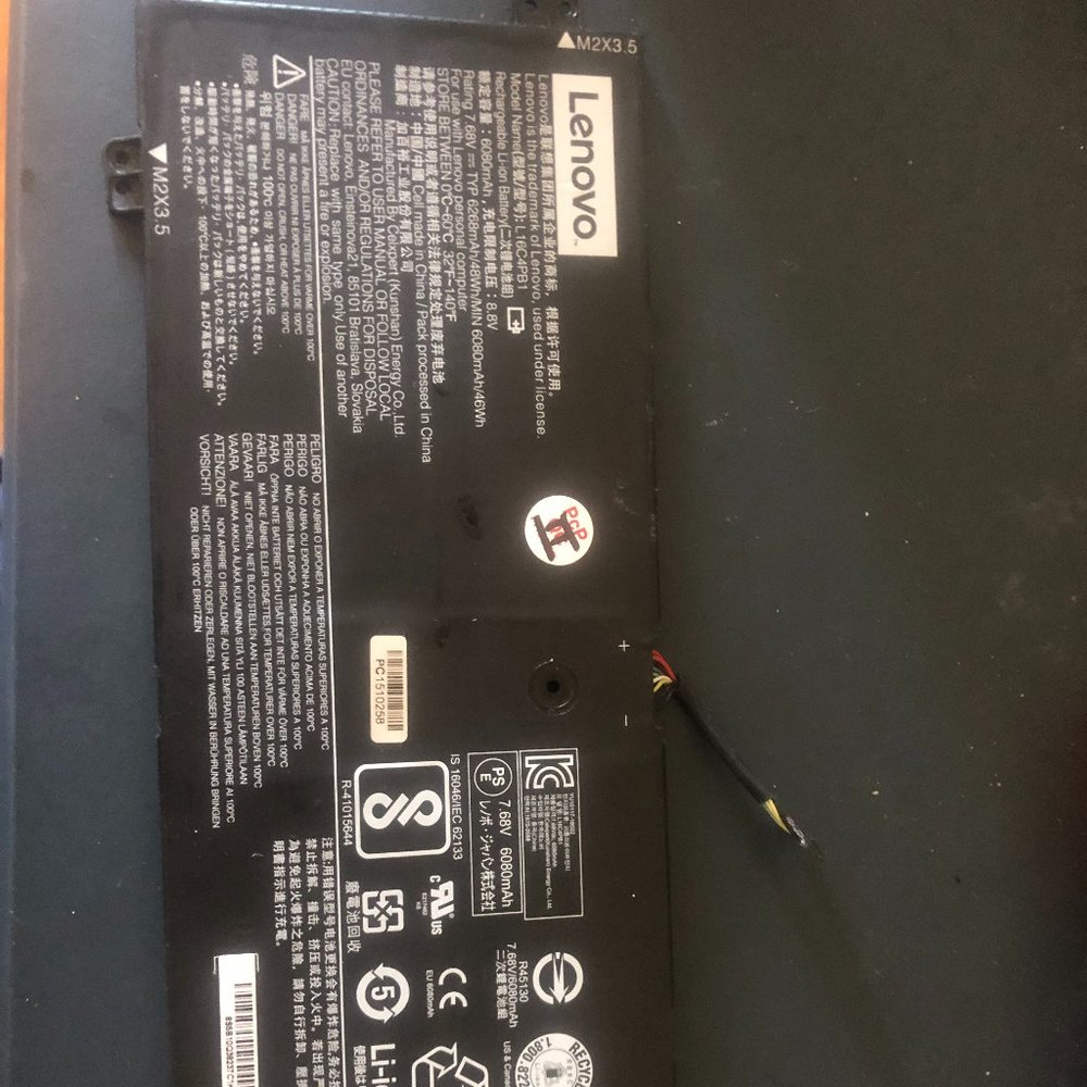 Lenovo Yoga 730-13IKB Battery L16M4PB1 7.68V 48Wh 4 Cell 5B10Q38237 5B10Q38237